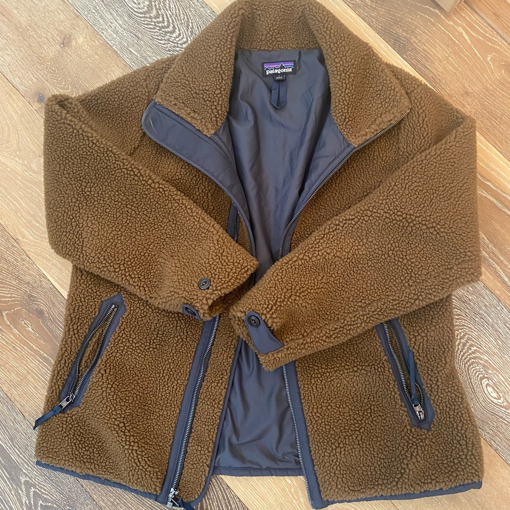 Patagonia Sherpa jacket